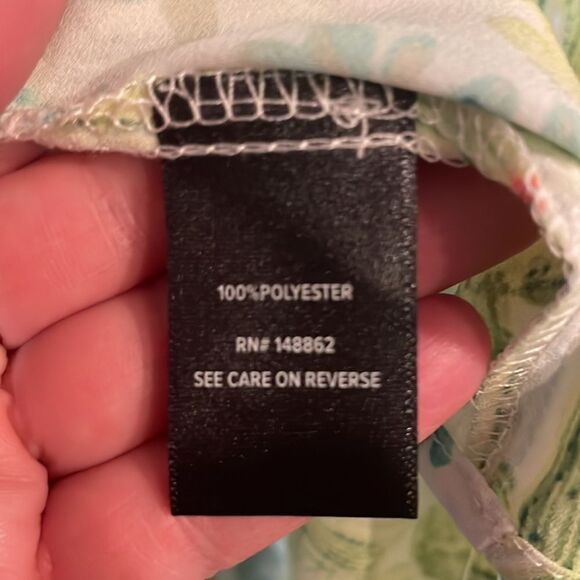 ✨Torrid Abbey Georgette Button Back Blouse - Picture 6 of 9